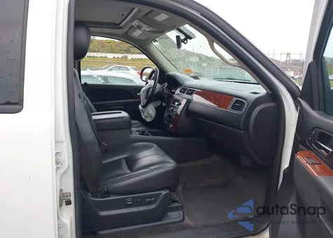 2013 Chevrolet Tahoe Lt from USA, damaged, VIN 1GNSKBE06DR239827